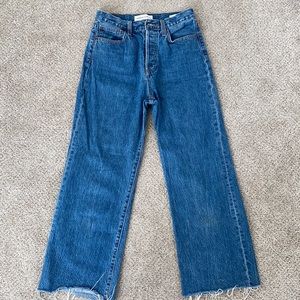 DENIM FORUM high rise, wide leg blue jeans. Size 28